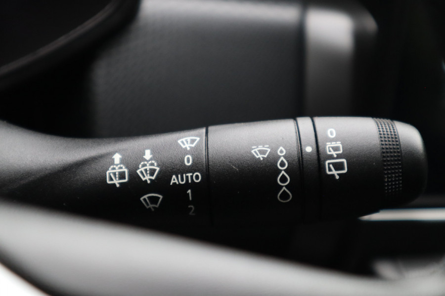 Renault Clio 1.0 TCe 90 Equilibre | Navi | Carplay |