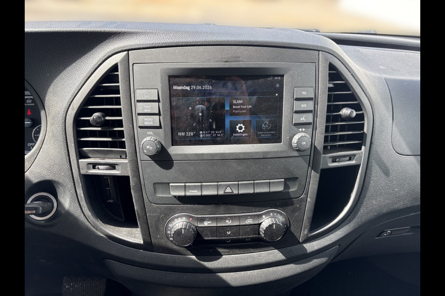 Mercedes-Benz eVito eVito 112 66kWh 280km WLTP 95.6% (SOH) Snelladen LED L2H1 Climate Control Cruise Control Carplay Camera Stoelverwarming