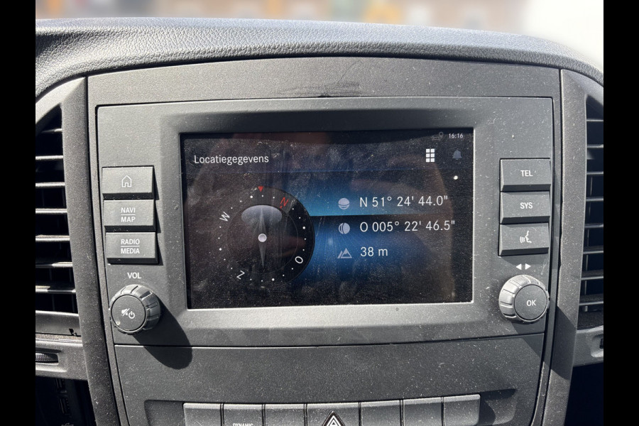 Mercedes-Benz eVito eVito 112 66kWh 280km WLTP 95.6% (SOH) Snelladen LED L2H1 Climate Control Cruise Control Carplay Camera Stoelverwarming