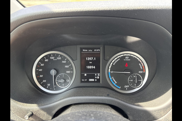 Mercedes-Benz eVito eVito 112 66kWh 280km WLTP 95.6% (SOH) Snelladen LED L2H1 Climate Control Cruise Control Carplay Camera Stoelverwarming