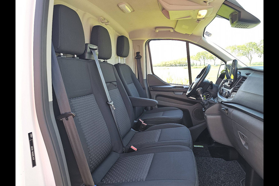 Ford Transit Custom 2.0 TDCI L2H1 Navi Airco Apple Carplay Cruise Control Camera 3 Zits PDC Euro6 105 PK
