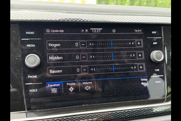 Volkswagen Taigo TSI 110PK DSG LIFE BUSINESS CAMERA/ACC/NAVI/CARPLAY