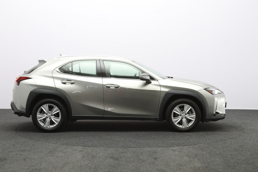 Lexus UX 250h 184 PK Comfort Line, Carplay, Adap. Cruise Control, Camera