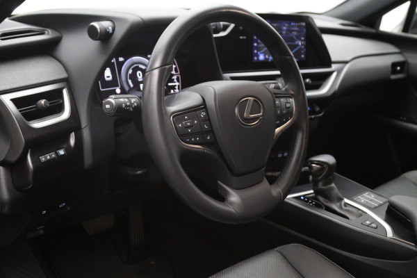 Lexus UX 250h 184 PK Comfort Line, Carplay, Adap. Cruise Control, Camera