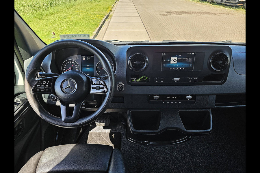 Mercedes-Benz Sprinter 314 L3 Dubbele Cabine Mbux Navi Open-Laadbak XL 3.5T-Trekhaak Automaat Euro6 Oh-historie
