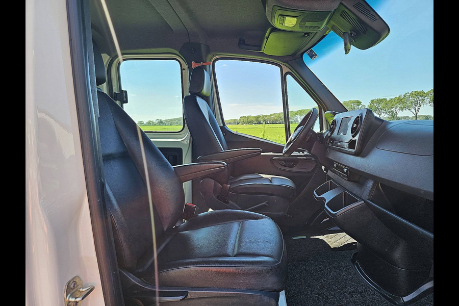 Mercedes-Benz Sprinter 314 L3 Dubbele Cabine Mbux Navi Open-Laadbak XL 3.5T-Trekhaak Automaat Euro6 Oh-historie