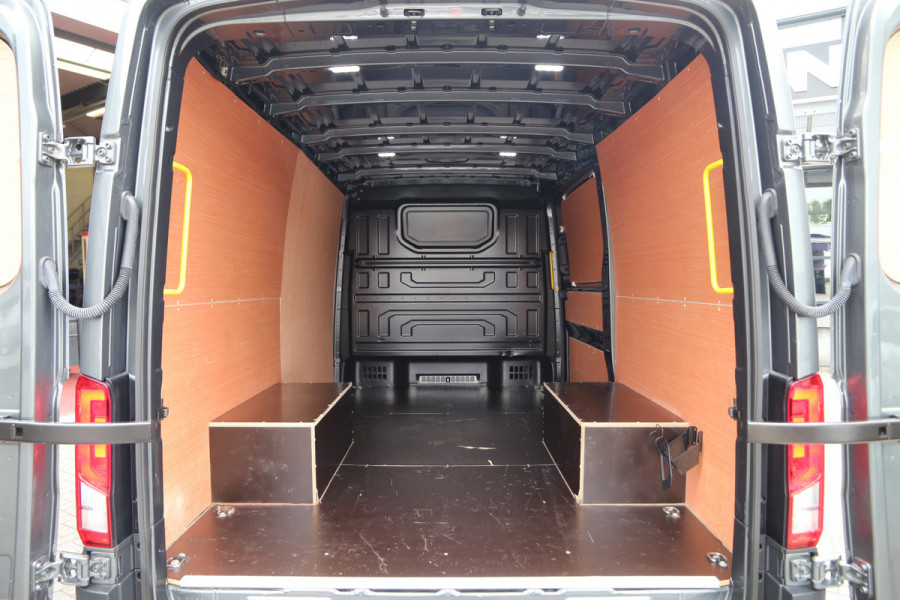Volkswagen Crafter 50 2.0 TDI 163PK | Aut. | N1 | 3.5t trekgewicht | Navi | Camera | Airco..