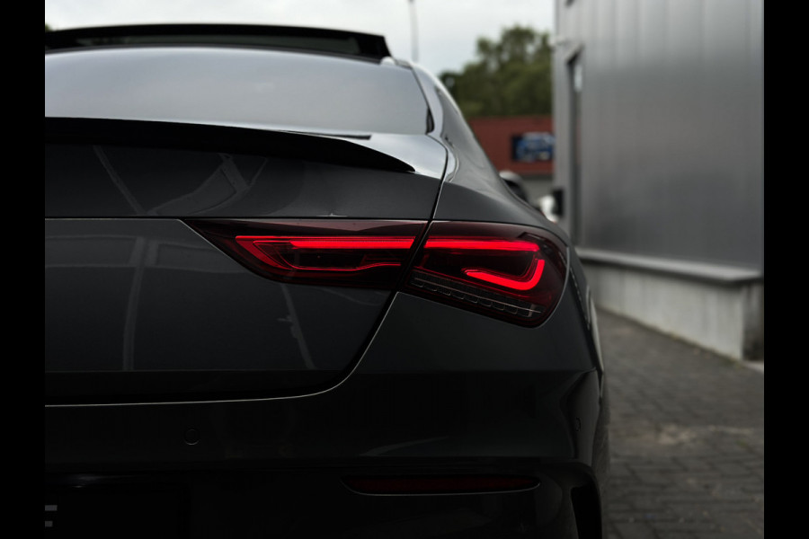 Mercedes-Benz CLA-Klasse 250 e AMG Line Burmester | Pano | Memory | Camera | 12 maanden garantie