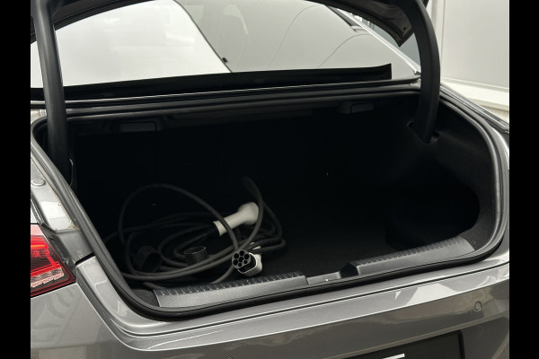 Mercedes-Benz CLA-Klasse 250 e AMG Line Burmester | Pano | Memory | Camera | 12 maanden garantie