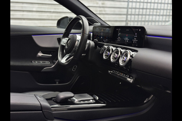 Mercedes-Benz CLA-Klasse 250 e AMG Line Burmester | Pano | Memory | Camera | 12 maanden garantie