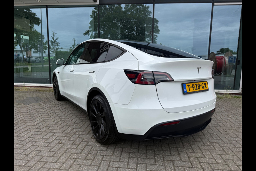 Tesla Model Y RWD 58 kWh - Navi - Leder - Panoramadak - Org.NL