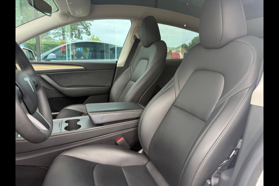 Tesla Model Y RWD 58 kWh - Navi - Leder - Panoramadak - Org.NL