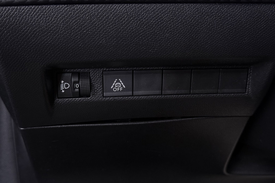Peugeot 208 1.2 PureTech Active Pack (NAVIGATIE, CRUISE, 1e EIGENAAR, GOED ONDERHOUDEN)