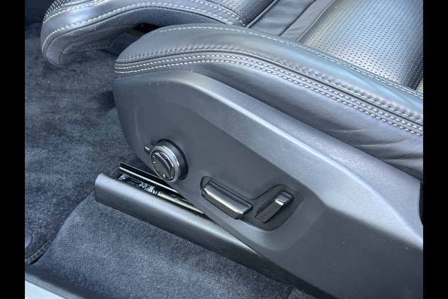 Volvo XC90 2.0 T8 Plug-in hybrid AWD Ultra Dark | Pano | Leder Pack | HUD | Trekhaak | Harman Kardon | 360 Camera
