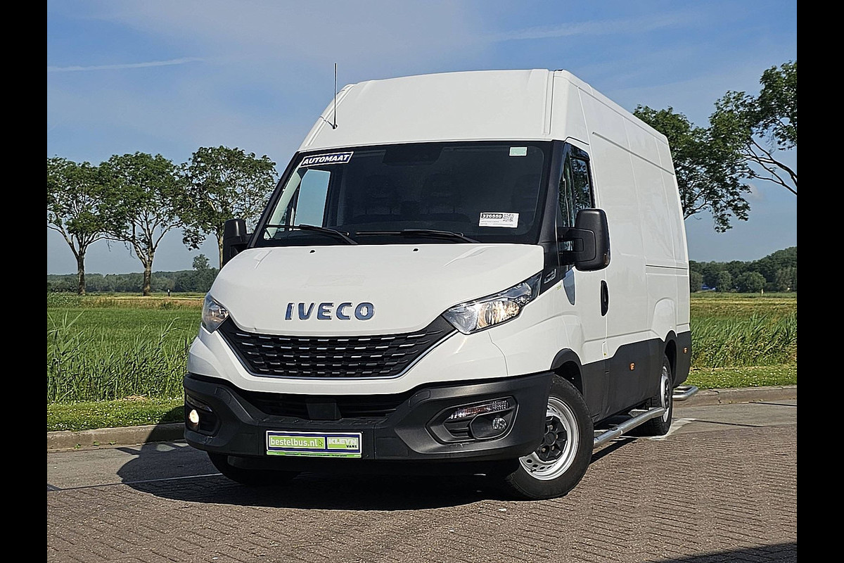 Iveco Daily 35S14 L2H2 Automaat Euro6 3.5T-Trekhaak 3-Zits Airco/ECC Standkachel 3-Zits Stoelverwarming