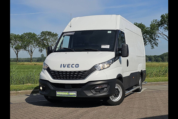 Iveco Daily 35S14 L2H2 Automaat Euro6 3.5T-Trekhaak 3-Zits Airco/ECC Standkachel 3-Zits Stoelverwarming