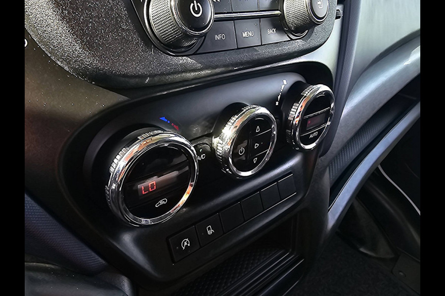 Iveco Daily 35S14 L2H2 Automaat Euro6 3.5T-Trekhaak 3-Zits Airco/ECC Standkachel 3-Zits Stoelverwarming