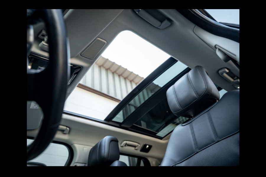 Land Rover Range Rover P400 BLACKPACK/109800KM/PANO/ZEER COMPLEET