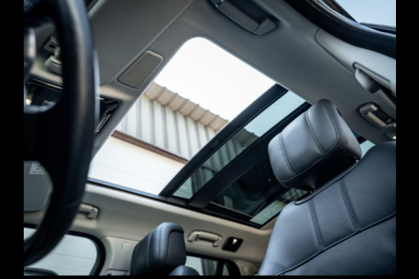 Land Rover Range Rover P400 BLACKPACK/109800KM/PANO/ZEER COMPLEET