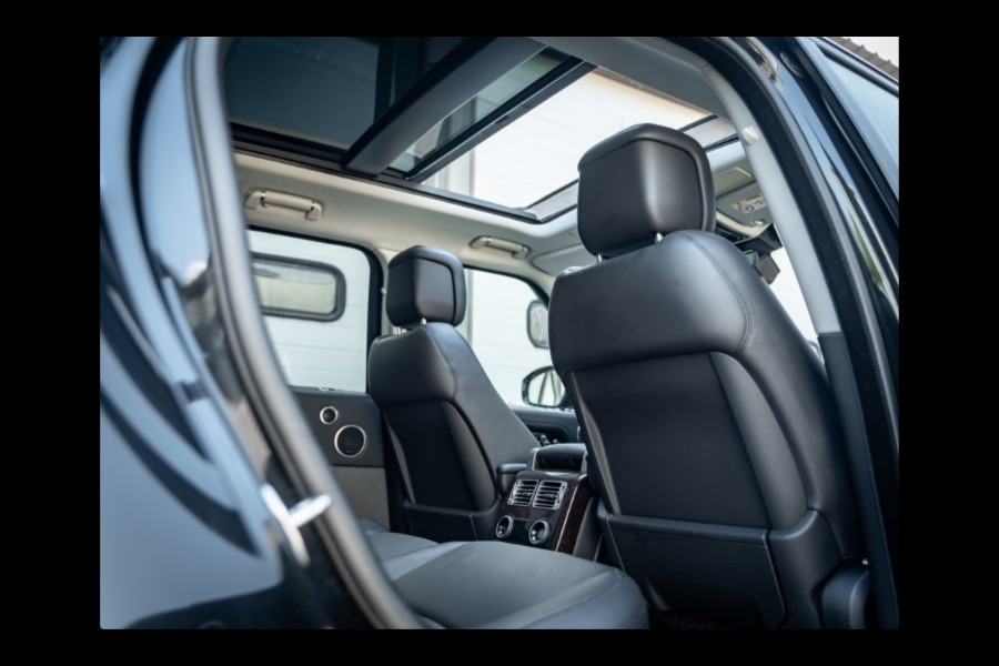 Land Rover Range Rover P400 BLACKPACK/109800KM/PANO/ZEER COMPLEET