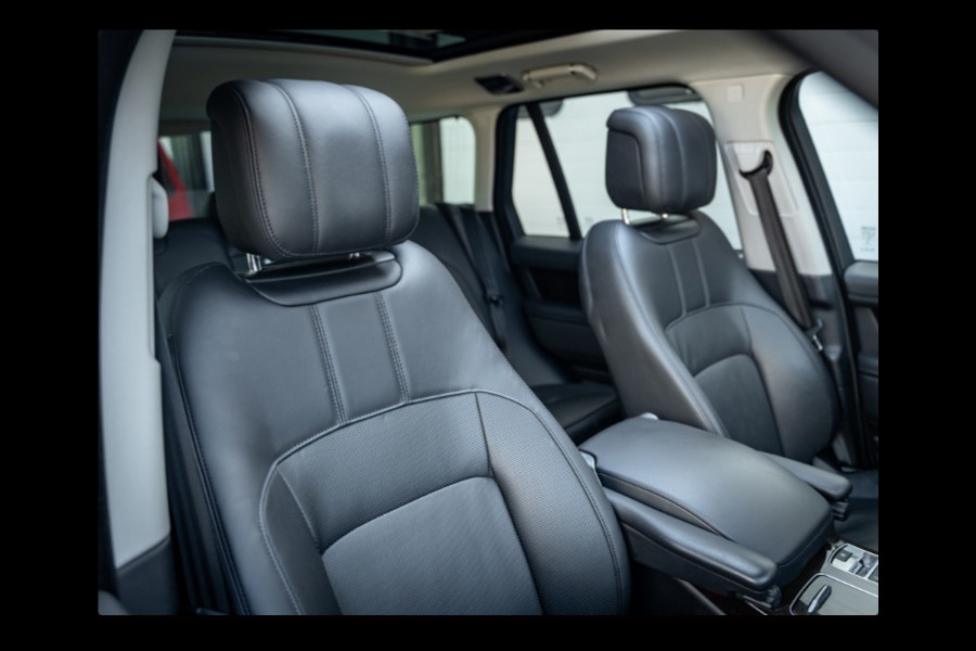 Land Rover Range Rover P400 BLACKPACK/109800KM/PANO/ZEER COMPLEET