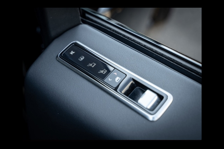 Land Rover Range Rover P400 BLACKPACK/109800KM/PANO/ZEER COMPLEET
