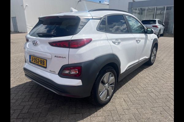 Hyundai Kona EV Premium 64 kWh
