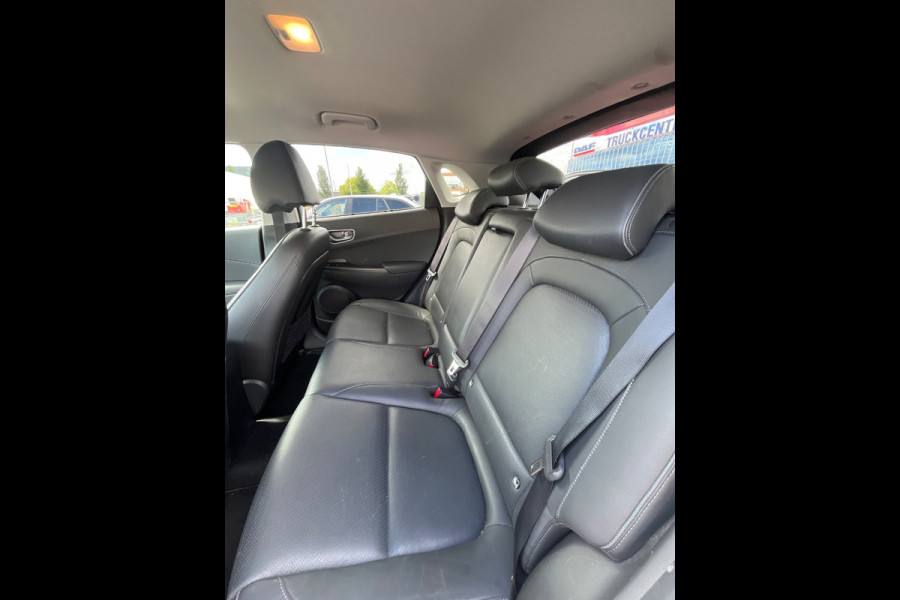 Hyundai Kona EV Premium 64 kWh