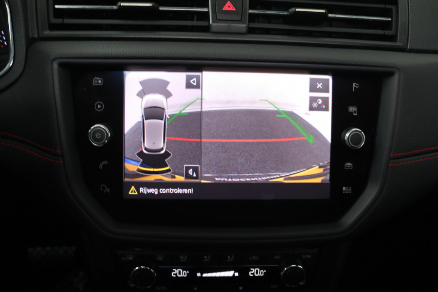 Seat Ibiza 1.0 TSI FR Business Intense (PANORAMADAK, DIGITALE COCKPIT, LED, NAVI, CAMERA, CARPLAY, ADAPTIVE CRUISE)