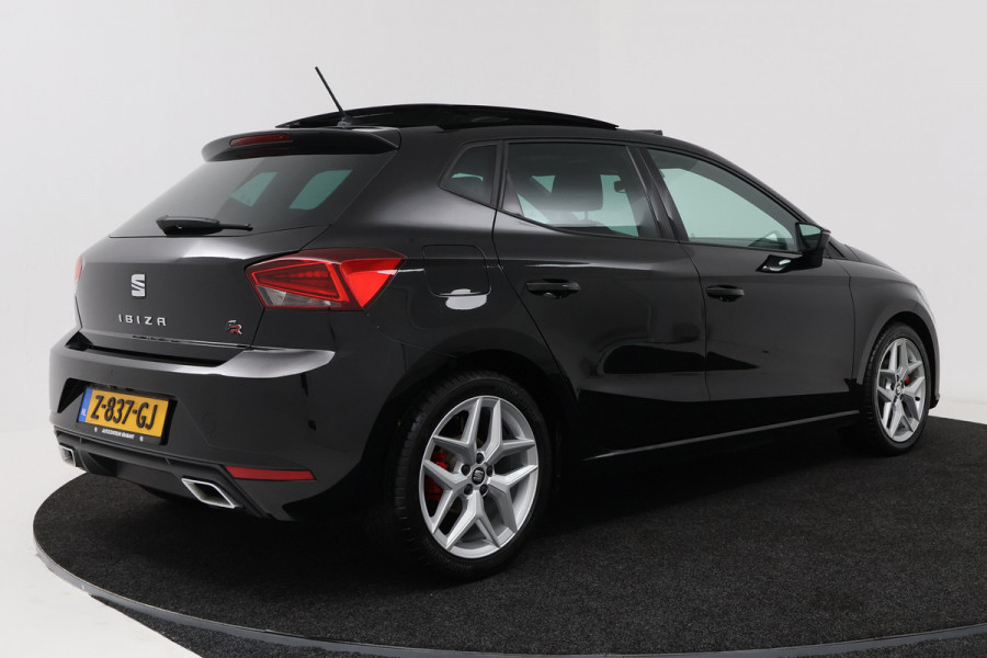 Seat Ibiza 1.0 TSI FR Business Intense (PANORAMADAK, DIGITALE COCKPIT, LED, NAVI, CAMERA, CARPLAY, ADAPTIVE CRUISE)