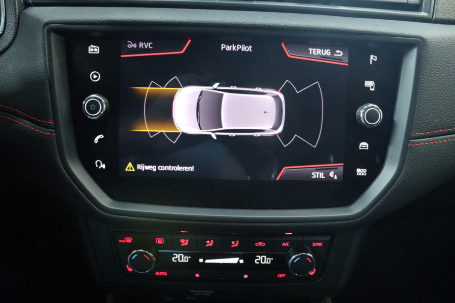 Seat Ibiza 1.0 TSI FR Business Intense (PANORAMADAK, DIGITALE COCKPIT, LED, NAVI, CAMERA, CARPLAY, ADAPTIVE CRUISE)