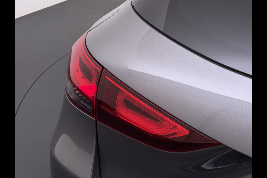 Mercedes-Benz GLA 200 Luxury | Sfeer LED