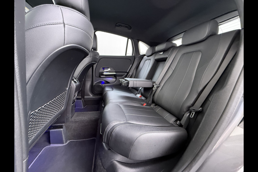 Mercedes-Benz GLA 200 Luxury | Sfeer LED