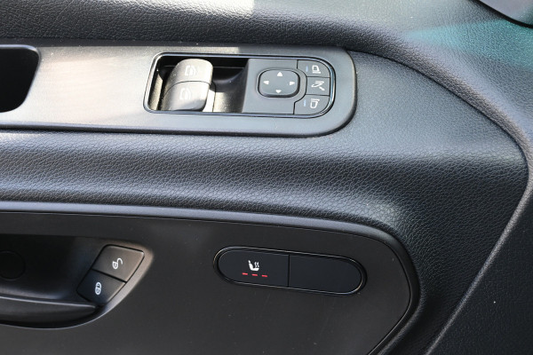 Mercedes-Benz Sprinter 317 CDI L2H2 Pro LED, Geveerde stoel, Navigatie met camera