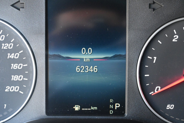 Mercedes-Benz Sprinter 317 CDI L2H2 Pro LED, Geveerde stoel, Navigatie met camera