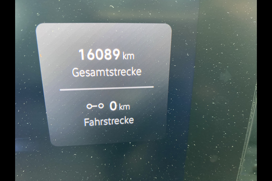 Volkswagen Tiguan 1.5 eHybrid R-Line Edition 272 PK Full Option, Panoramadak ,  Headup , Dynamic Light, Trekhaak, Leer , Massage stoelen