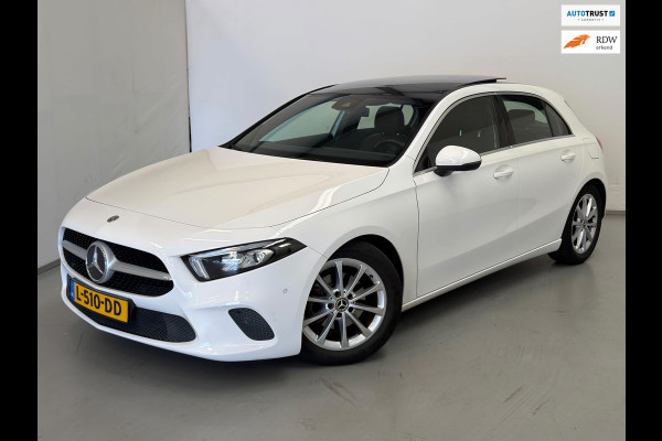 Mercedes-Benz A-Klasse 180 / Pano / Widescreen / Sfeerverlichting