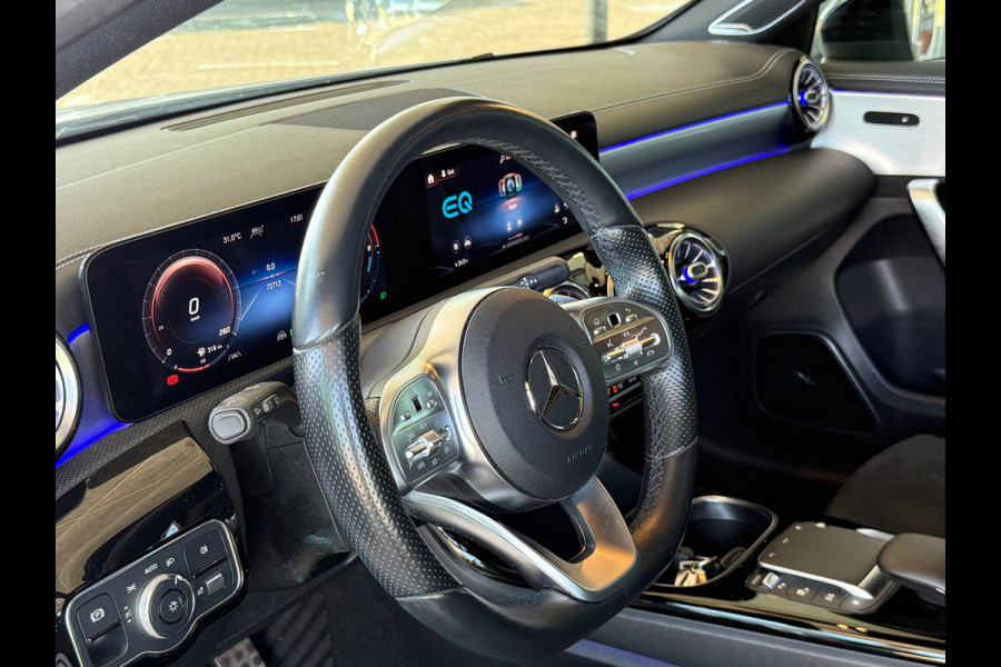 Mercedes-Benz A-Klasse 250 e AMG Line Pano|Sfeer|19Inch|Adap Cruise|Burmester