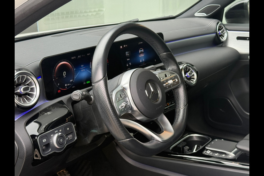 Mercedes-Benz A-Klasse 250 e AMG Line Pano|Sfeer|19Inch|Adap Cruise|Burmester