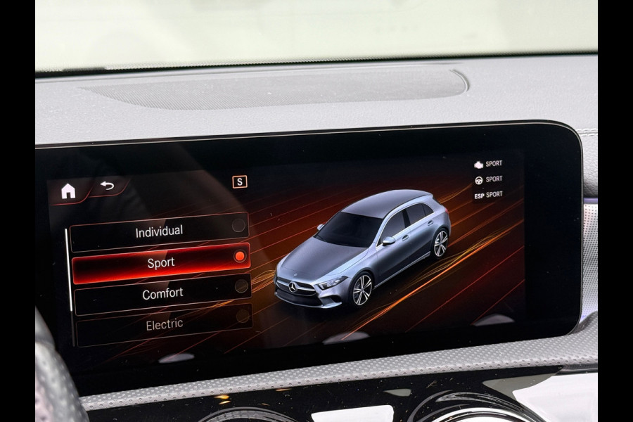Mercedes-Benz A-Klasse 250 e AMG Line Pano|Sfeer|19Inch|Adap Cruise|Burmester