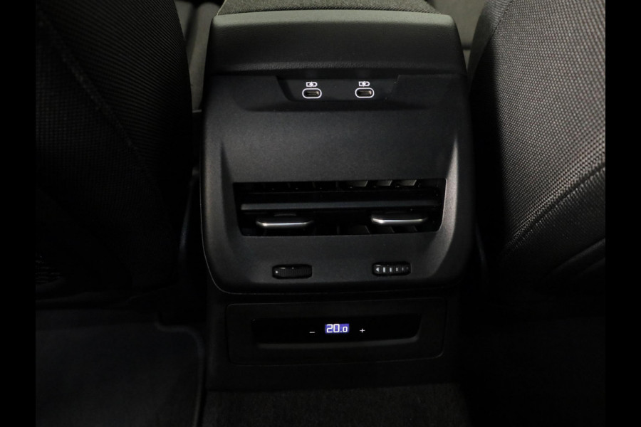 Audi A5 Avant 2.0 e-hybrid quattro S edition 299 PK | Multimedia scherm passagier | S-Line | Keyless entry | Rondomzicht camera | Matrix LED koplampen | Verlengde garantie