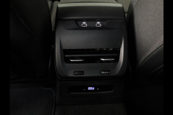 Audi A5 Avant 2.0 e-hybrid quattro S edition 299 PK | Multimedia scherm passagier | S-Line | Keyless entry | Rondomzicht camera | Matrix LED koplampen | Verlengde garantie
