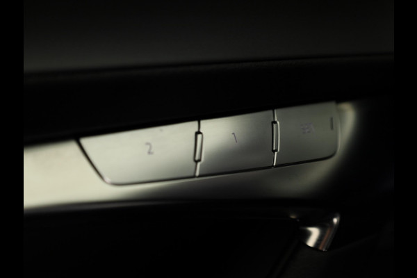 Audi A7 Sportback 50 TFSI e quattro Pro Line 299PK | Head up Display | Wegklapbare trekhaak | Lederen bekleding | 20 inch Lichtmetalen velgen | Verlengde garantie | Stoelverwarming