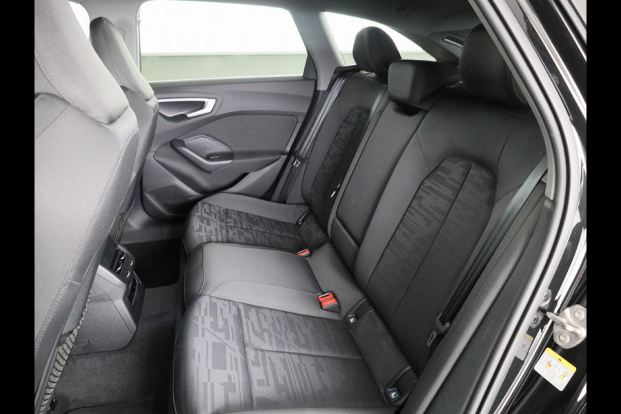 Audi A5 Avant 2.0 e-hybrid quattro Advanced edition 299pk | Navigatie | 360° Camera | MMI bijrijdersscherm | Elektrische achterklep | Stoelverwarming | Verlengde garantie