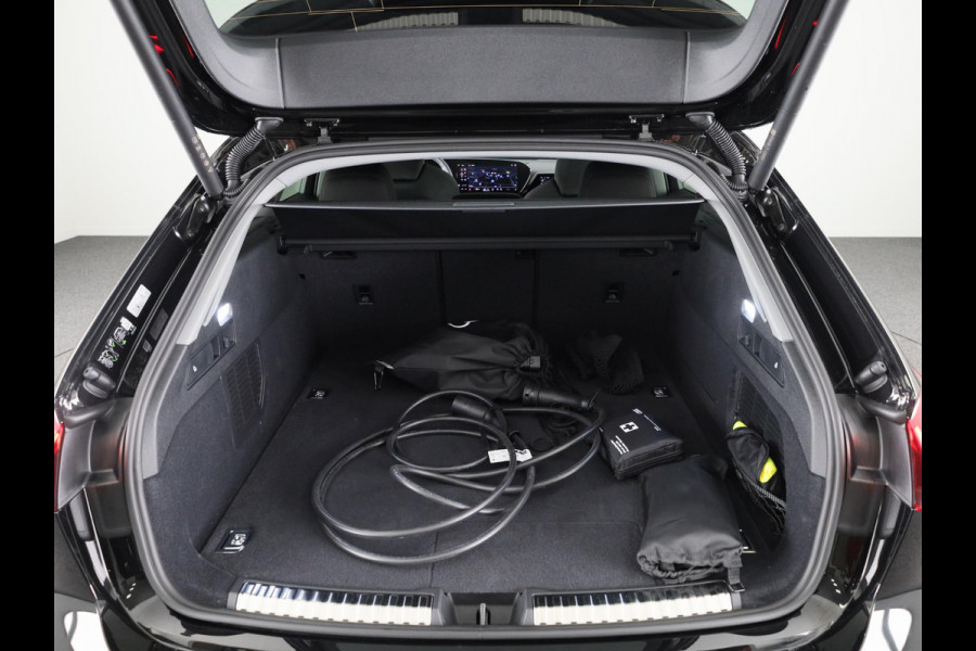 Audi A5 Avant 2.0 e-hybrid quattro Advanced edition 299pk | Navigatie | 360° Camera | MMI bijrijdersscherm | Elektrische achterklep | Stoelverwarming | Verlengde garantie