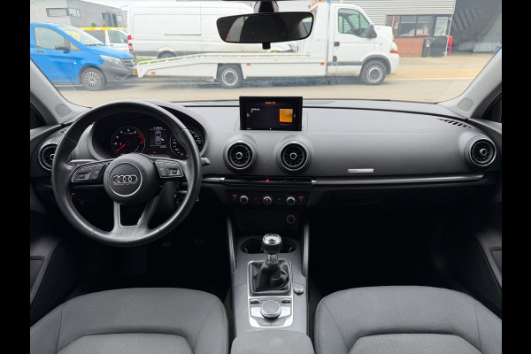 Audi A3 Limousine 1.5 TFSI 150PK LED PDC Stoelverw 62DKM