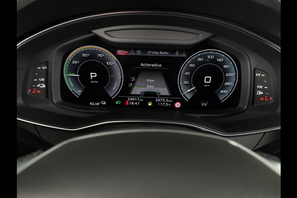 Audi A6 Avant 50 TFSI e quattro S edition Competition 299 pk S-tronic | Verlengde garantie | Navigatie | Parkeersensoren (Park assist) | Rondomzicht camera | Head-up display | Stoelverwarming v/a | S-Line |