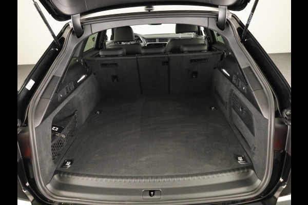 Audi A6 Avant 50 TFSI e quattro S edition Competition 299 pk S-tronic | Verlengde garantie | Navigatie | Parkeersensoren (Park assist) | Rondomzicht camera | Head-up display | Stoelverwarming v/a | S-Line |