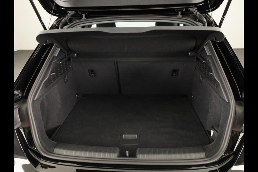 Audi A3 Sportback 30 TFSI Pro Line 110 pk S-tronic | Private Lease € 559,00 per maand* | Verlengde garantie | Navigatie via App | Parkeersensoren achter | Apple Carplay/Android Auto |