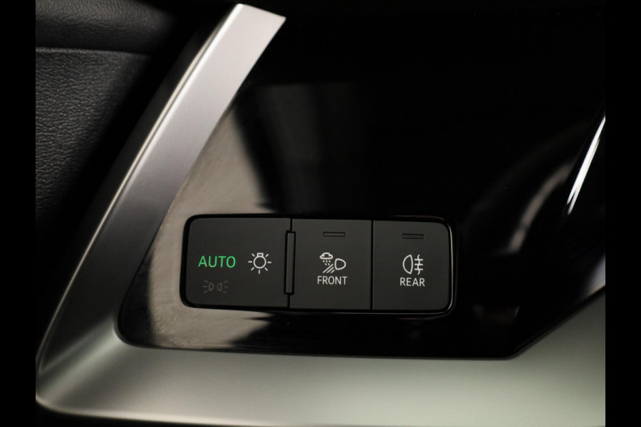 Audi A3 Sportback 40 TFSI e Business edition 204pk | Stoelverwarming | Elek. achterklep | Carplay | Sportstoelen | Audi soundsystem